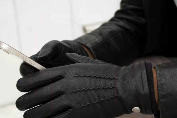 The Best Men’s Gloves To Keep Your Hands Warm This Winter