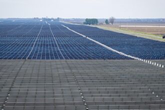 The Double Black Diamond Solar Field near Waverly, Illinois, is now powering Chicago