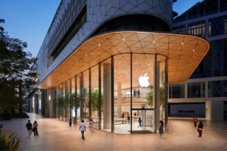 Apple brings Store app to Indian market