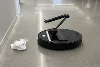 Chinese robot vacuum cleaner Roborock reveals AI-powered robotic arm