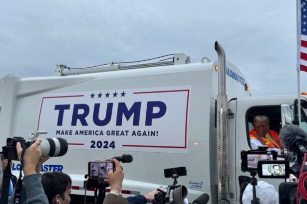 FANTASTIC: Trump’s Campaign Garbage Truck Will be Included in His Inauguration Day Parade |