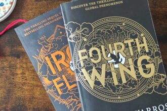 Fourth Wing and Iron Flame Books