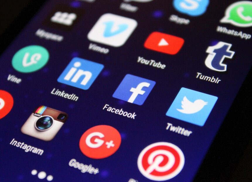 Frequent social media use tied to higher levels of irritability