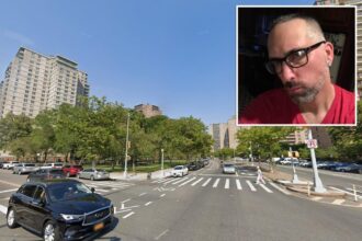 NYC dad dies of apparent medical episode after duo pummels, robs him of chain inside private cab: cops