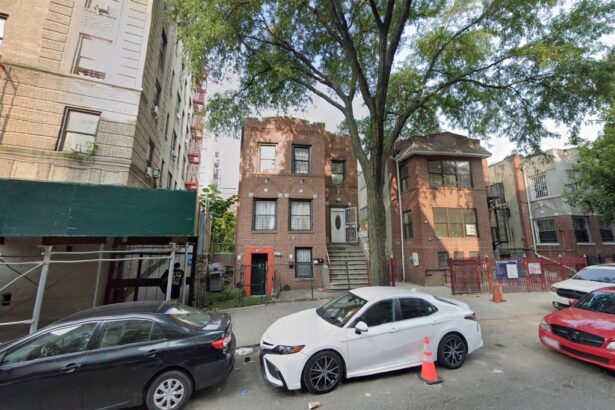 Teen stabs 32-year-old cousin to death when argument breaks out in his NYC home: sources