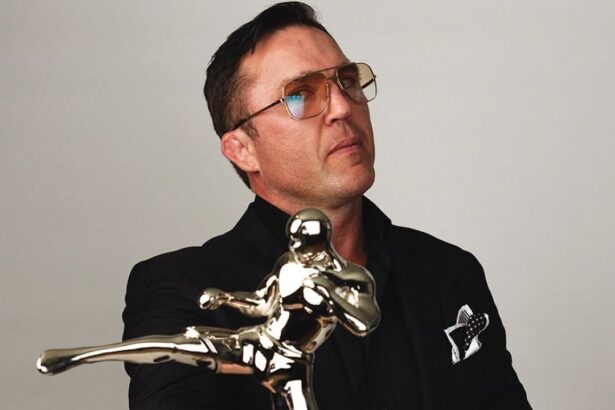 When my mouth is moving, yours is shut