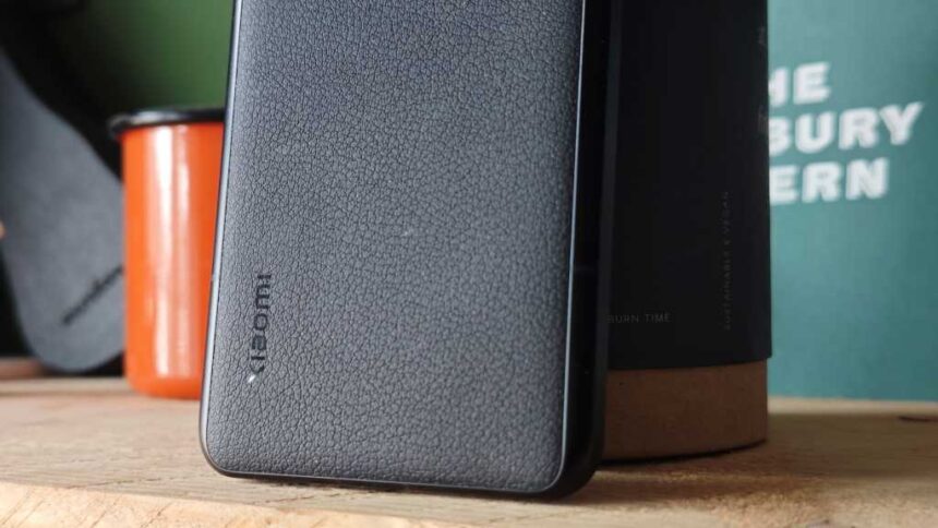 Xiaomi 14 Ultra vegan leather back