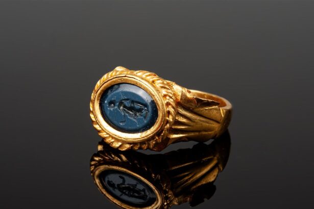 Exceptionally Well-Preserved Gold Ring Featuring ‘Venus the Victorious’ Unearthed on Ancient Road in France