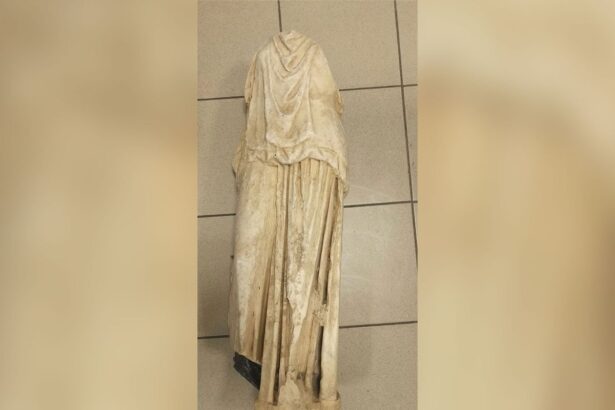 A Man Found a Mysterious Statue in a Trash Bag on the Street. It Turned Out to Be a 2,000-Year Old Greek Artifact
