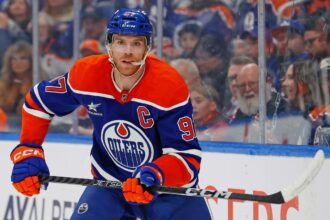 16 stats: Can Connor McDavid become the NHL’s first  million player?