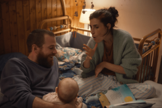 Berlinale Panorama’s ‘Sorda’ Delves into Motherhood for Deaf Women