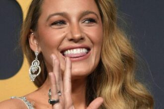 Blake Lively Apologizes To Screenwriter Over Ryan Reynolds Scene Claim