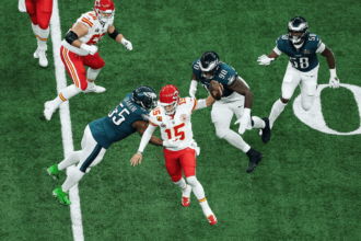 Chiefs’ shoddy O-line, WR corps prove too much for Patrick Mahomes to overcome