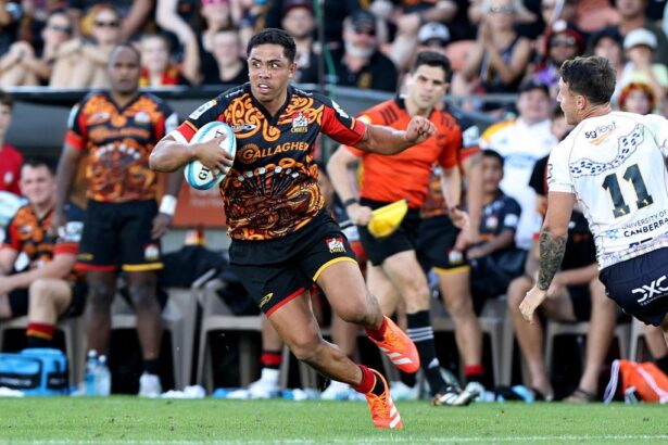 Chiefs stay unbeaten with win over Brumbies