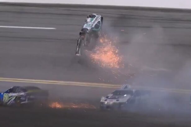 Daytona 500: Driver Flips Over in Wild Crash During Final Laps of Race (VIDEO) |