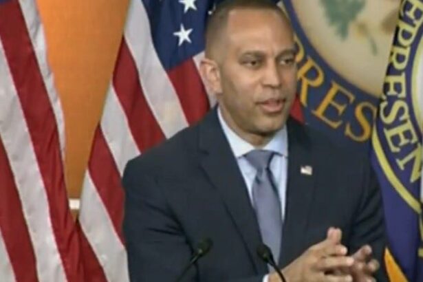 Hakeem Jeffries Plans To Use Government Shutdown To Stop Trump