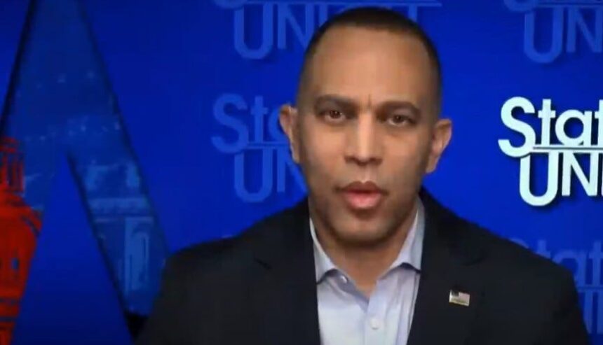 Hakeem Jeffries Torches Trump, “We Will Never Bend The Knee.”