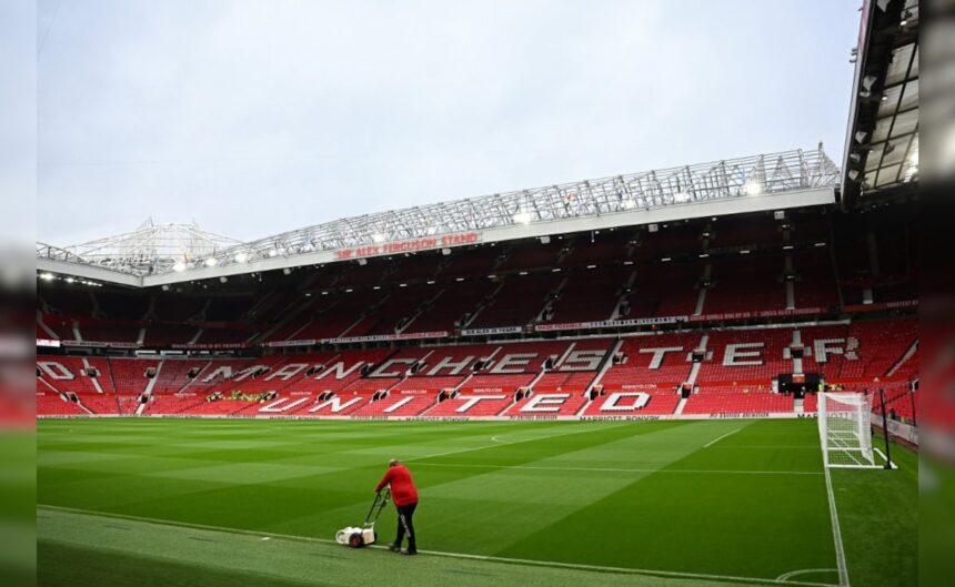 Manchester United To Only Offer Fruit To Staffers After Closing Canteen, Cancelling Free Lunch