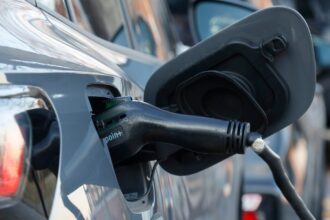 Trump moves to halt B EV-charging program