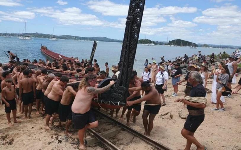 Waka turnout feature of Waitangi Day