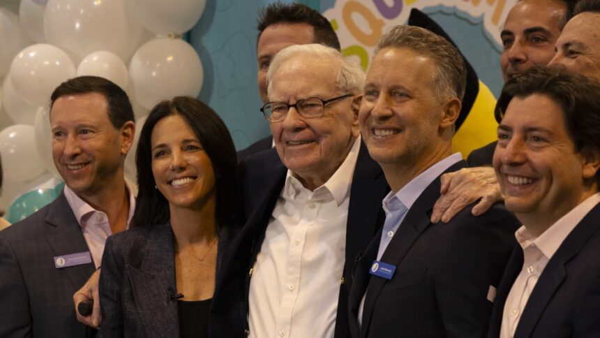 Warren Buffett’s Berkshire Hathaway scoops up more Sirius XM