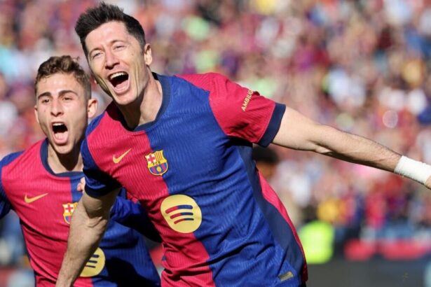 Barcelona vs. Girona score: Robert Lewandowski scores twice as La Liga leaders extend unbeaten run to 20 games