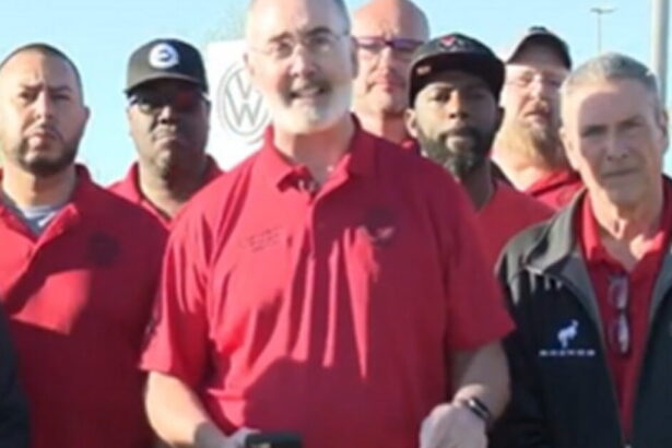 CHANGE: UAW President Who Endorsed Kamala Harris Praises Trump Administration for Addressing Unfair Trade Laws (VIDEO) |