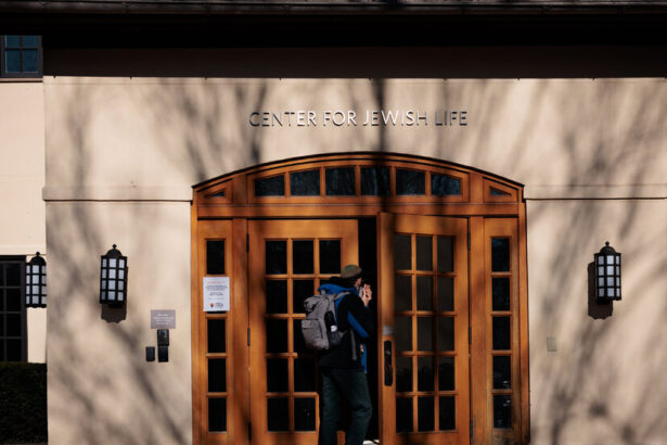 Hillel, the Campus Jewish Group, Is Thriving, and Torn by Conflict