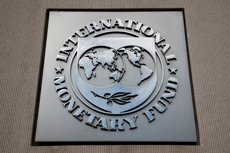 IMF to consider  billion Argentina deal in informal meeting, Bloomberg News reports