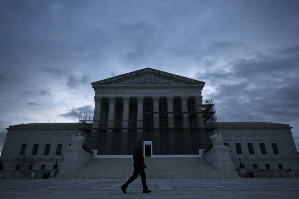 Judge calls ‘woefully insufficient’ the Trump administration response to his order : NPR