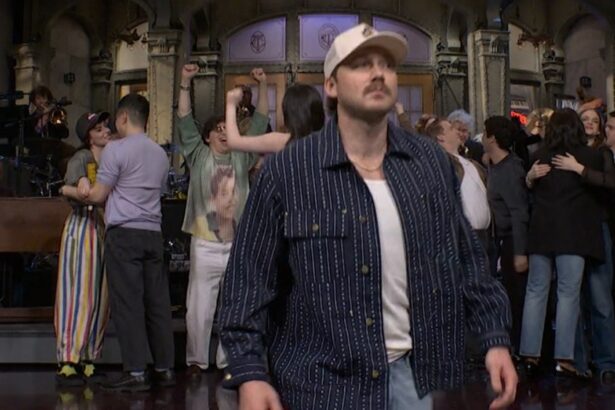 Morgan Wallen Stirs Speculation With Abrupt SNL Walk-Off, Social Post