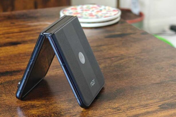 Motorola Razr 60 Ultra Battery Tipped for Big Boost