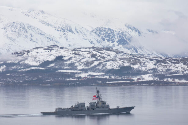 Norwegian Defense Minister Forced to Intervene After Fuel Supplier Threatens to Cut Off U.S. Military Vessels |