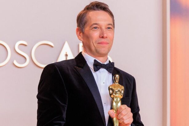Oscar-winner Sean Baker is Under Fire Over His Movie ‘Red Rocket’ — About an Ex-Porn Star Grooming A Teen Girl