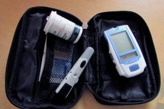 Researchers warn continuous glucose monitors can overestimate blood sugar levels