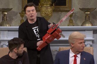 ‘SNL’ Spoofs Trump, Zelensky Oval Office Showdown, Mike Myers Makes Cameo