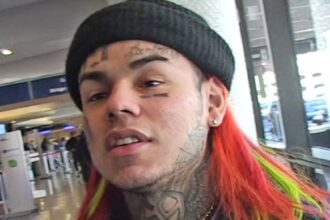 Tekashi 6ix9ine Says Feds Raided His Mansion, Guns and Drugs Possibly Seized