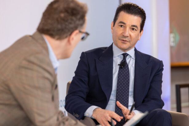 Trump’s former FDA head criticizes RFK Jr. on measles, infant formula