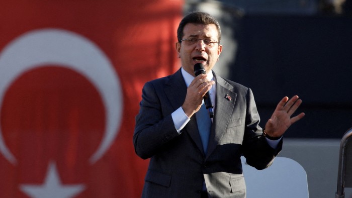 Turkish police detain Erdoğan’s main political rival