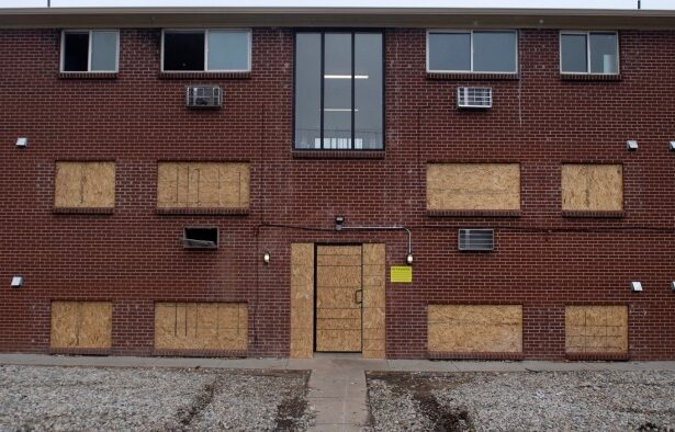 US deports Venezuelans after judge blocks Trump’s use of wartime law