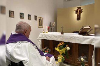 Vatican Releases Photo Of Pope Praying From Hospital Suite Chapel