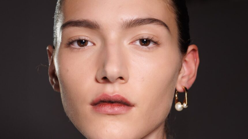 Is Your Concealer Creasing? This Makeup Artist Has Some Game-Changing Tips