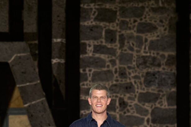 Carolina Herrera’s Wes Gordon to Stage His Spring 2026 Show in Madrid This September