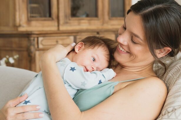 10 Sweet, Practical Gifts First-Time Moms Will Actually Use