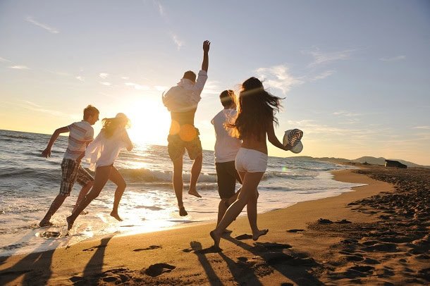 110 Inspirational Summer Quotes for a Happy, Positive and Fun Season