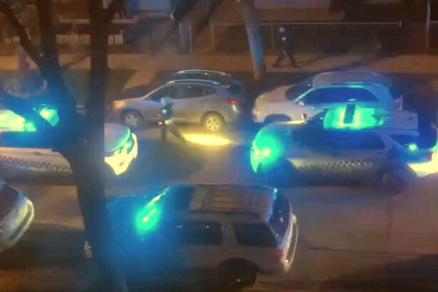 2 men seriously injured in Albany Park knife fight