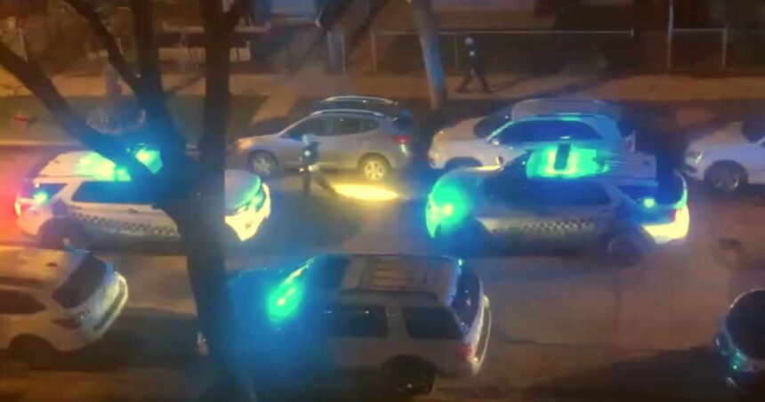 2 men seriously injured in Albany Park knife fight