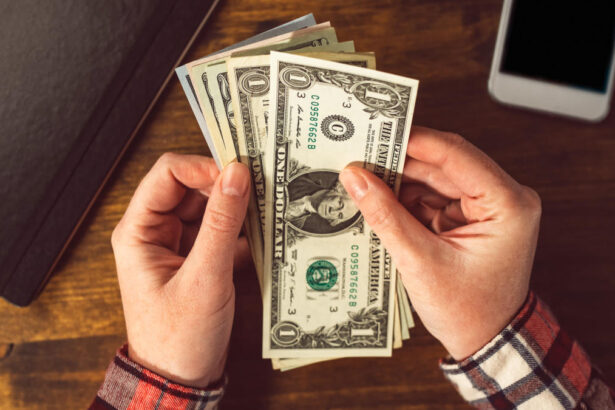 9 Downsizing Tips for the Middle Class To Save on Monthly Expenses