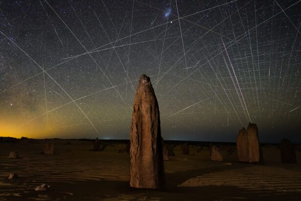 A Stunning Image of the Australian Desert Illuminates the Growing Problem of Satellite Pollution — Colossal