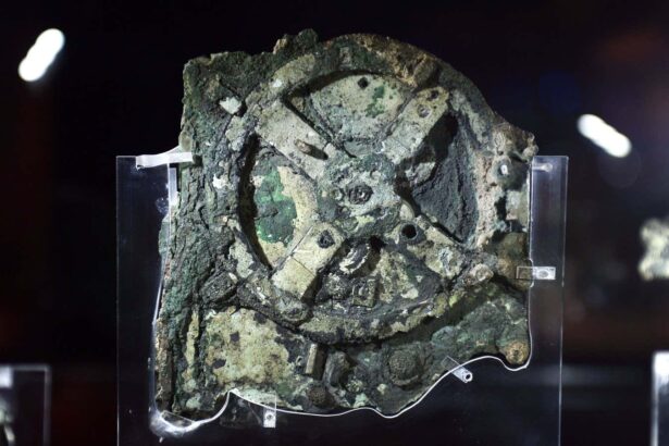 Antikythera mechanism: Ancient computer’s gears may not have been able to turn